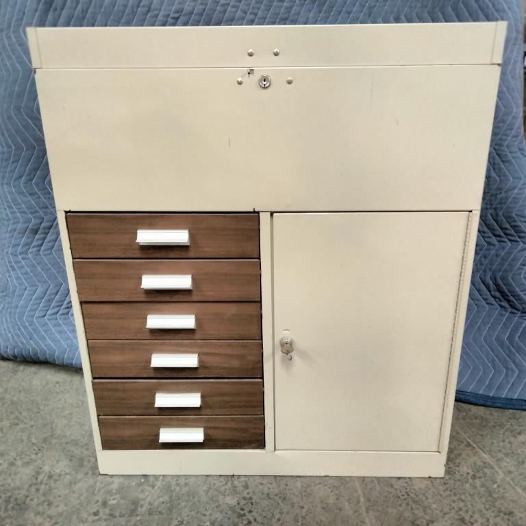 Metal Storage Cabinet 24.5" x 29.5" x 10"