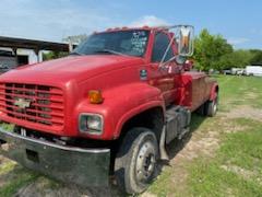 1998 Chevrolet C6500 Tow Truck w/ Century Bed