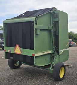 John Deere Round Bale Baler