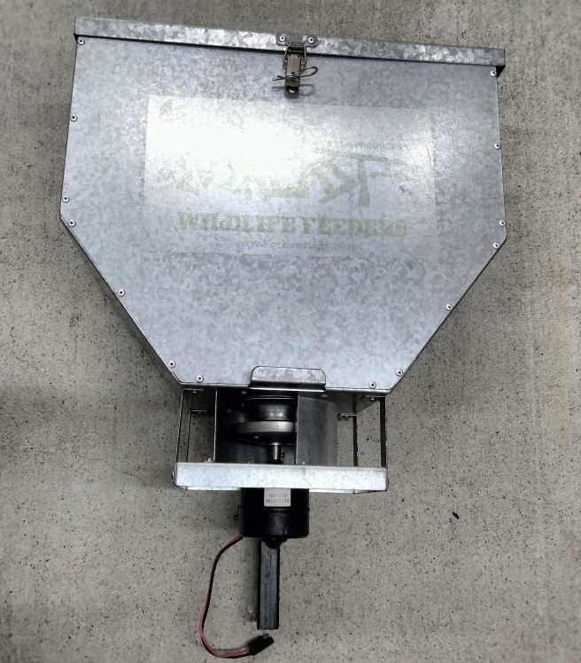 Wildlife Feeder