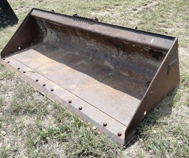 CAT Skid Steer Bucket - 72"