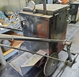 10 Gal. Mini Melter Asphalt Melter