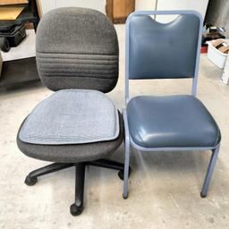 (2) Office Chairs