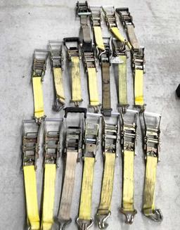 Ratchet Straps w/ Stand