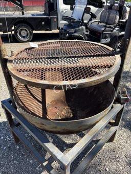 Custom Made Rolling Lift Grill