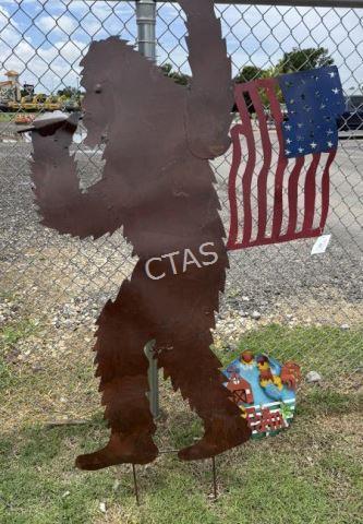 Metal Art - Large Sasquach & American Flag