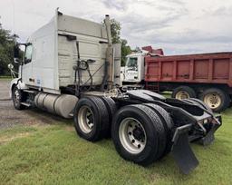 2007 Volvo VNL670