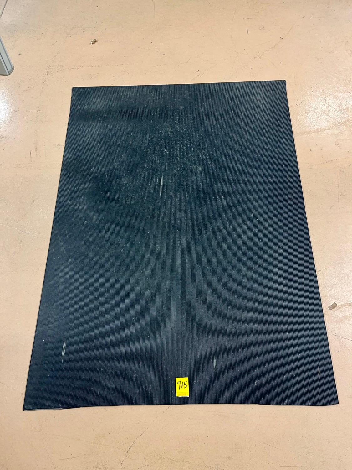 3' X 4' Rubber Mat