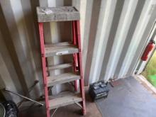 Louisville Ladder FS1504 4ft Fiberglass Step Ladder, 300lb Load Capacity