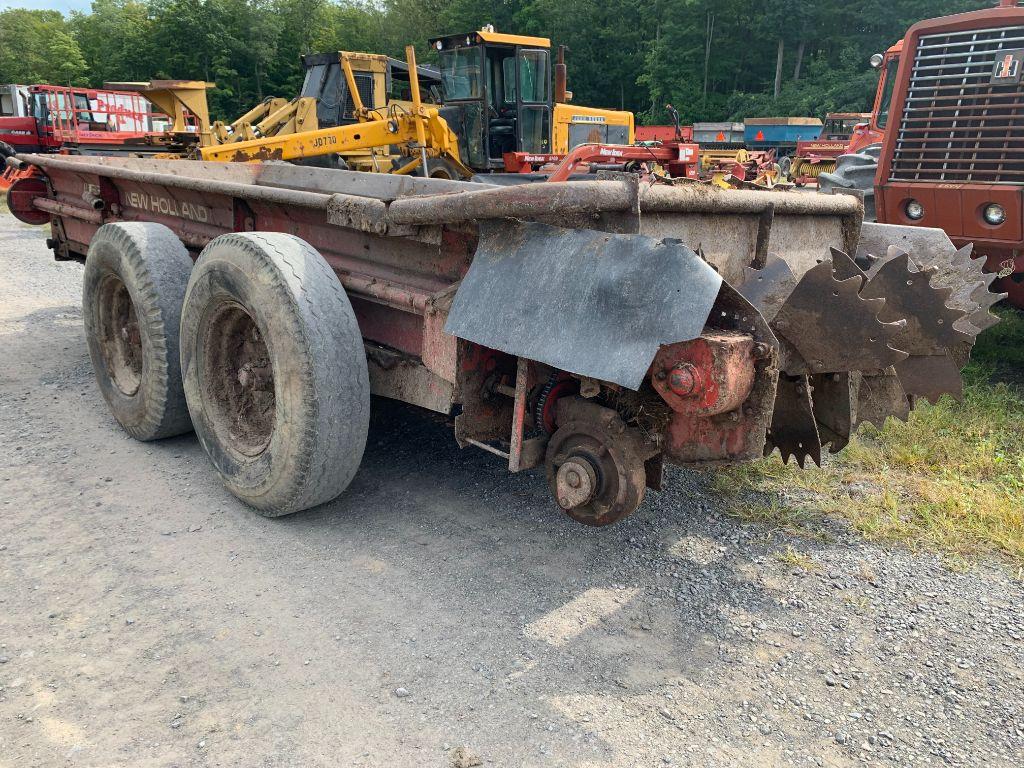 3536 New Holland 680 Manure Spreader