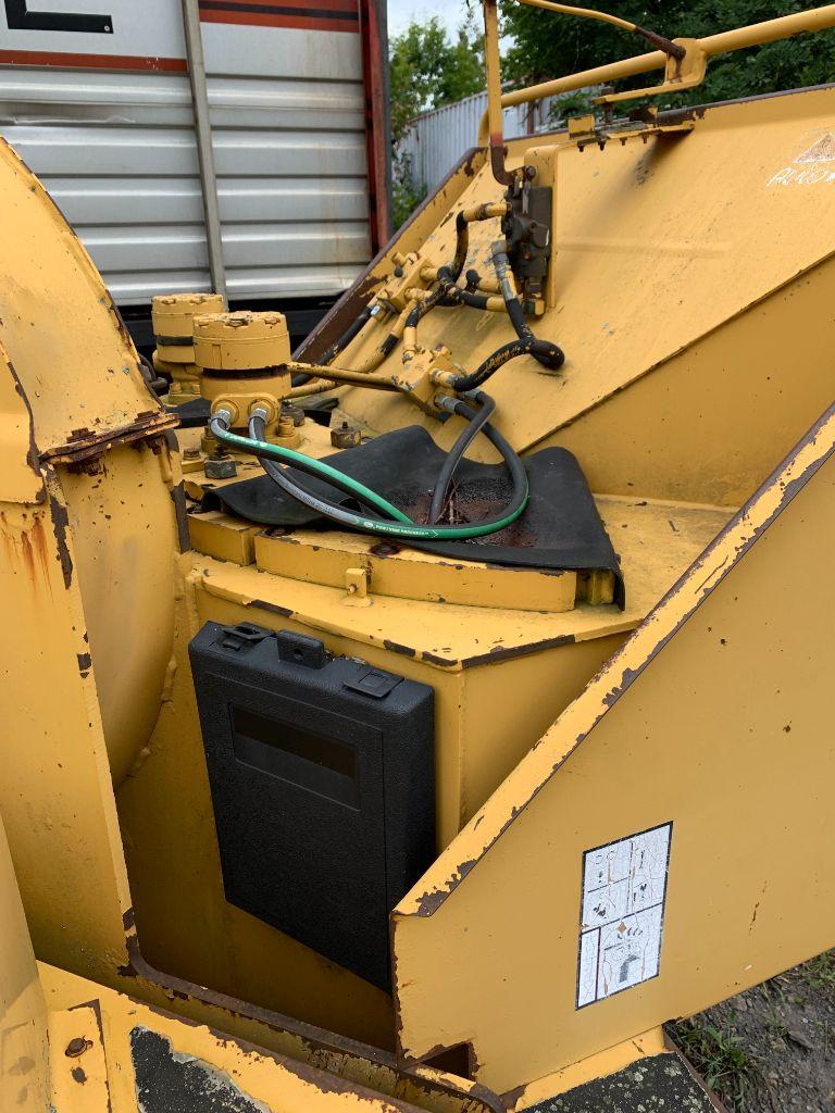 3664 Vermeer 1230 Chipper