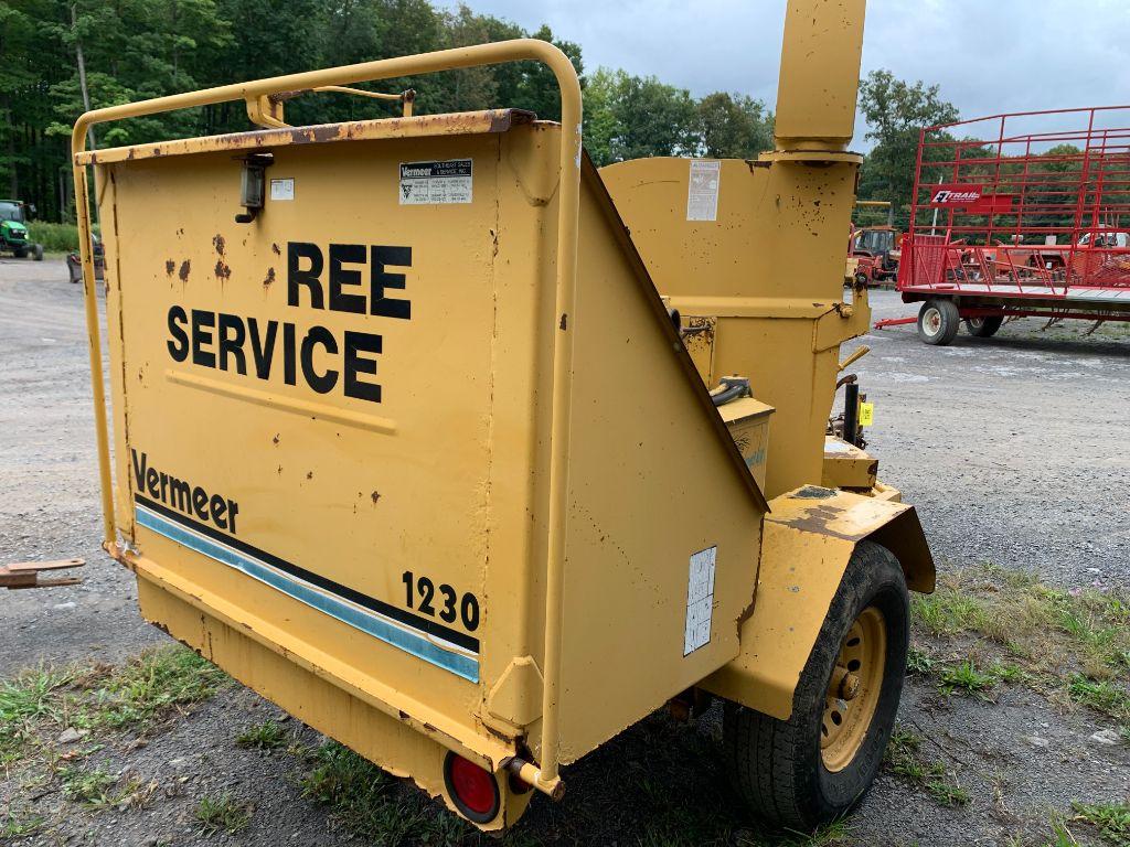 3664 Vermeer 1230 Chipper