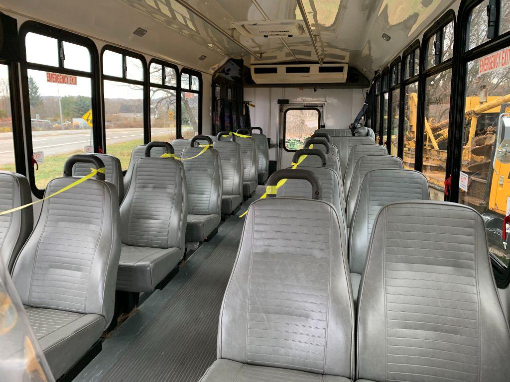 6611 2011 El Dorado MaxxForce 7 Bus