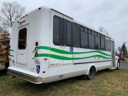 6611 2011 El Dorado MaxxForce 7 Bus