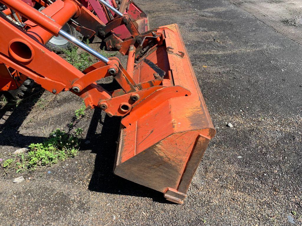 6630 Kubota L4330 Tractor