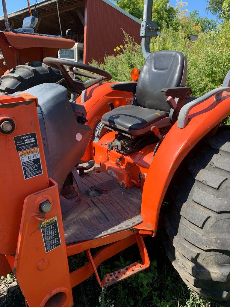 6630 Kubota L4330 Tractor