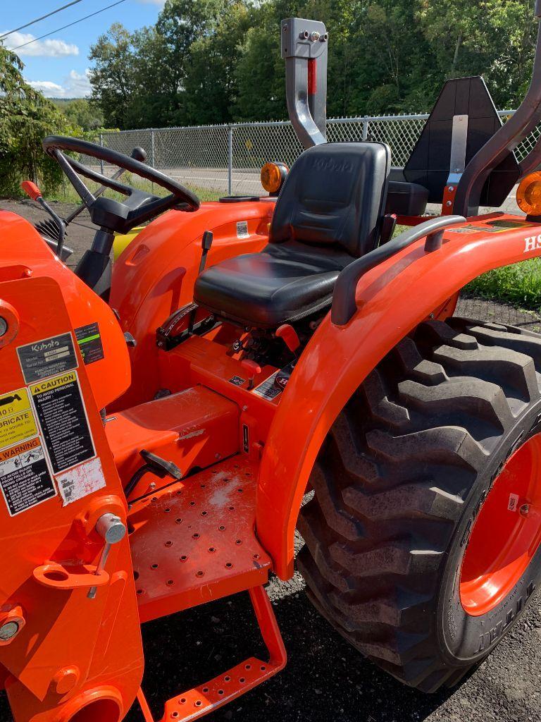 6642 Kubota L3800 Tractor