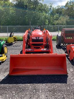 6642 Kubota L3800 Tractor