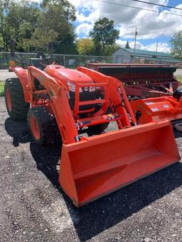 6642 Kubota L3800 Tractor
