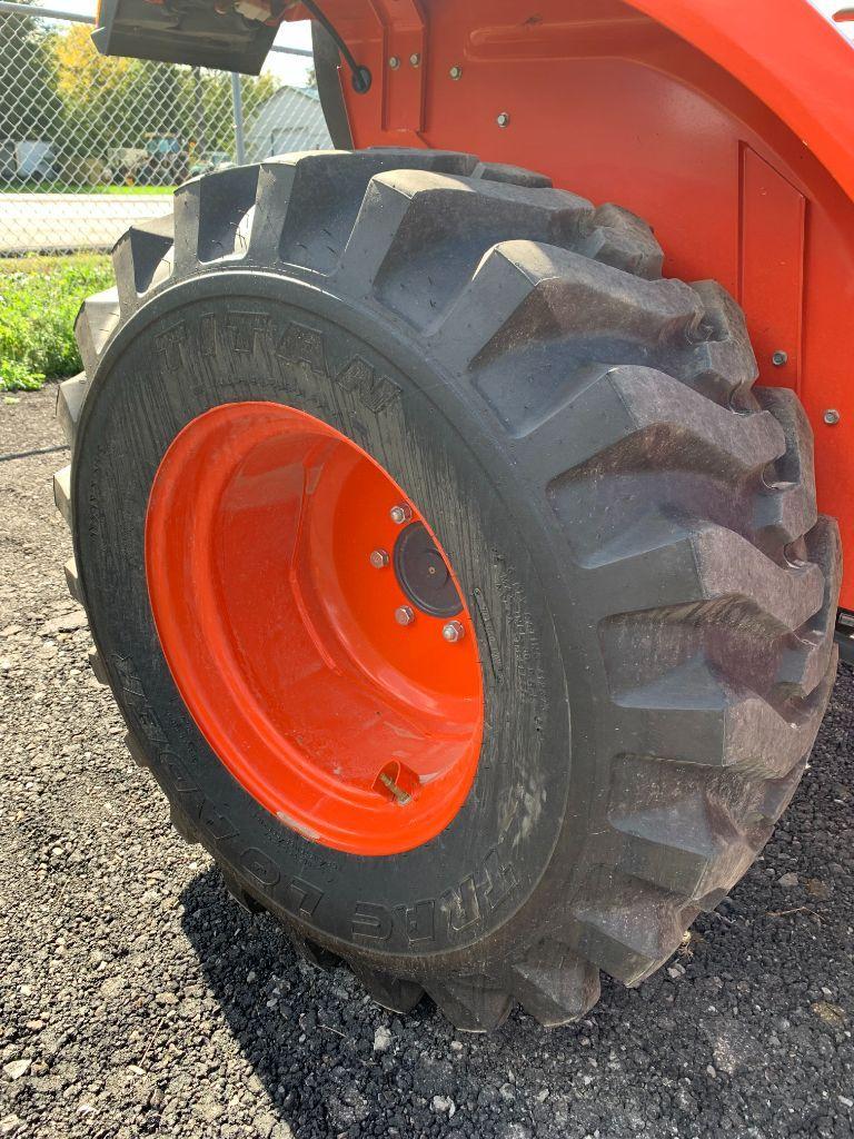 6642 Kubota L3800 Tractor
