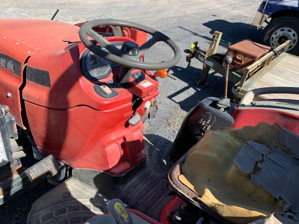 6696 CaseIH DX33 Tractor