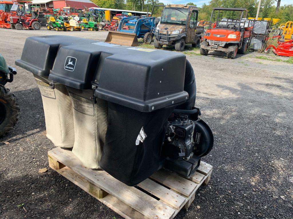 6702 John Deere 3pt Hitch Bagger