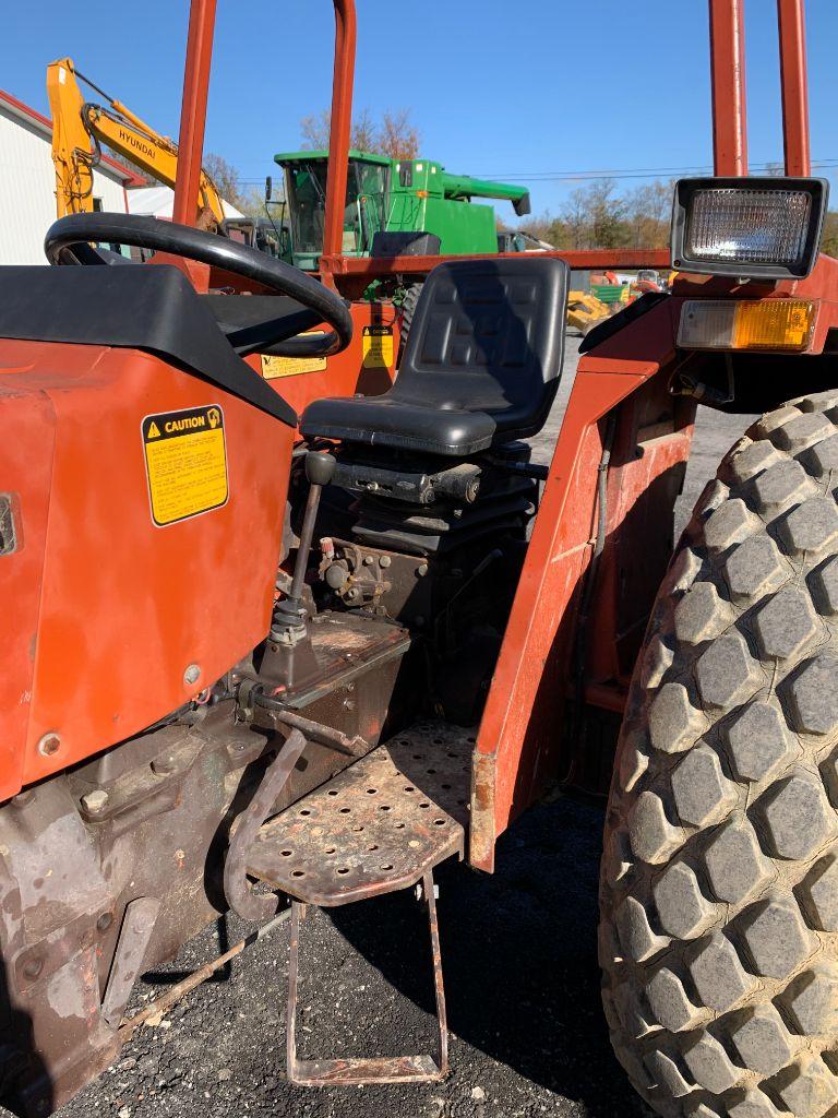 6717 Hesston 45-66 Tractor