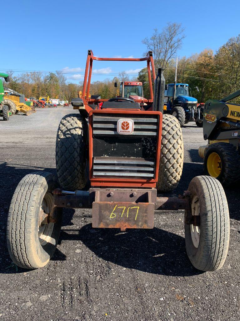6717 Hesston 45-66 Tractor