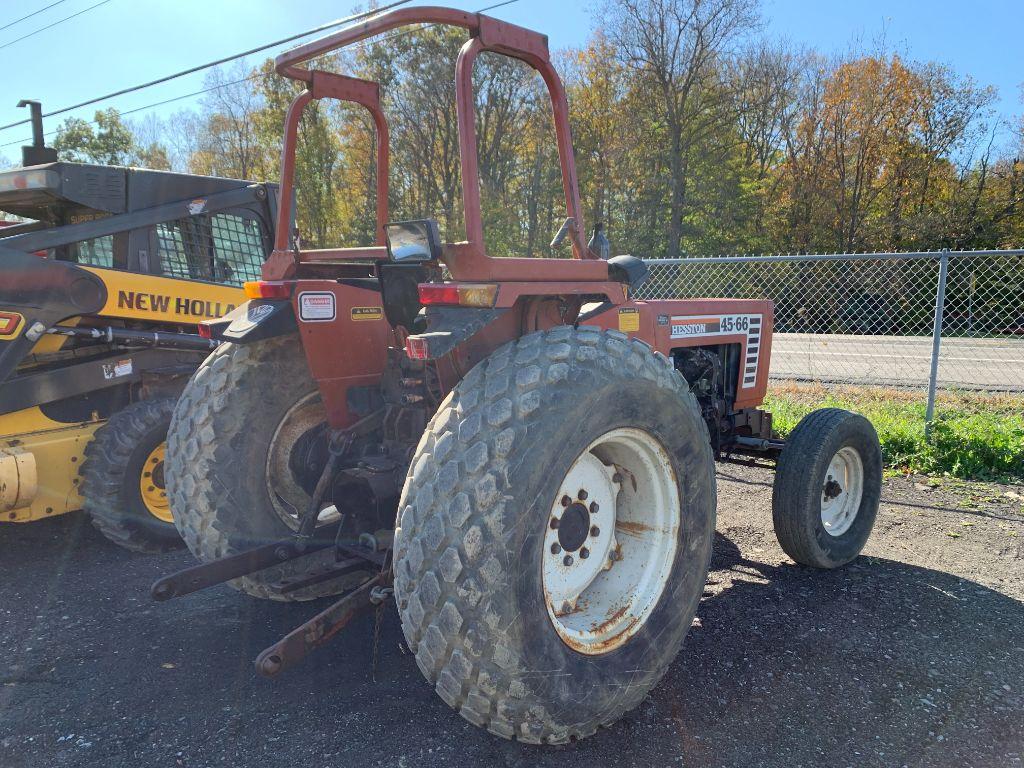 6717 Hesston 45-66 Tractor