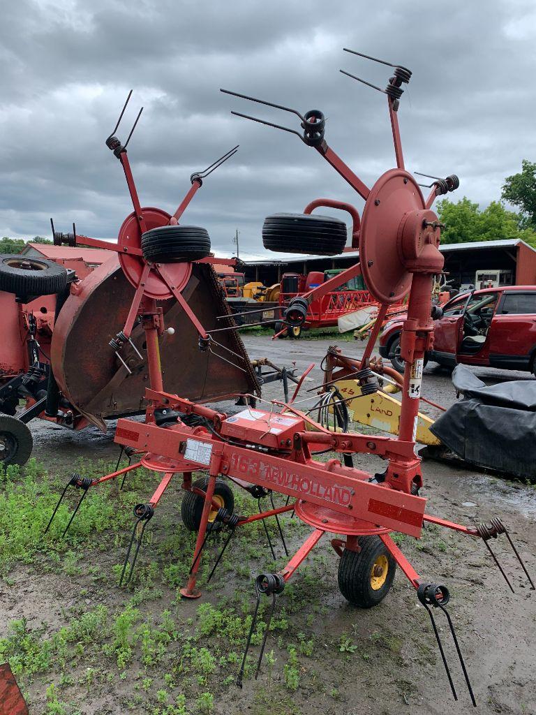 4587 New Holland 163 Tedder