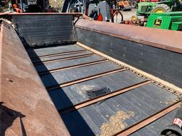 7409 Meyers M300 Spreader
