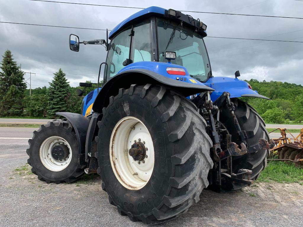 7477 New Holland T8030 Tractor