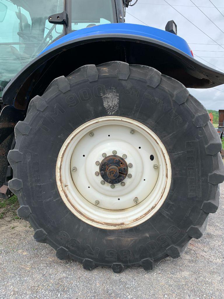 7477 New Holland T8030 Tractor