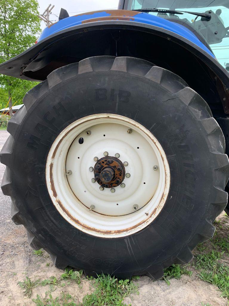 7477 New Holland T8030 Tractor