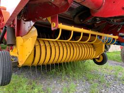 7620 New Holland Roll Belt 450 Round Baler
