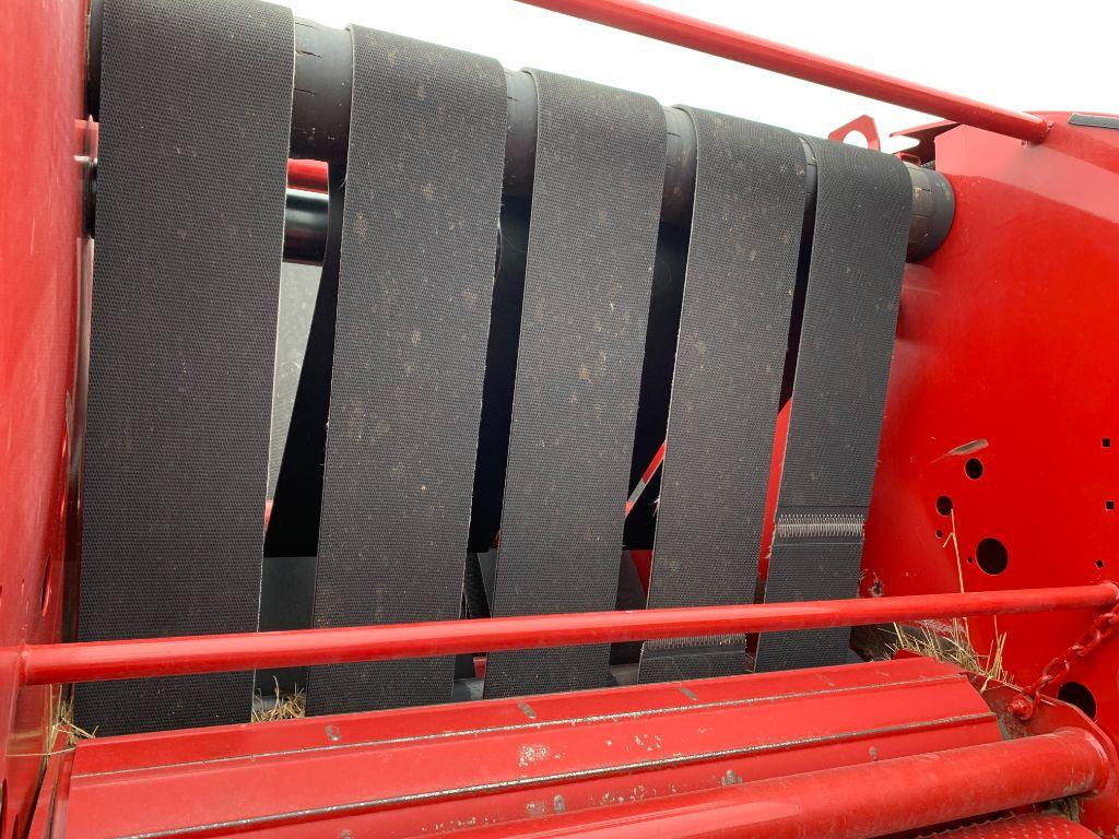 7620 New Holland Roll Belt 450 Round Baler