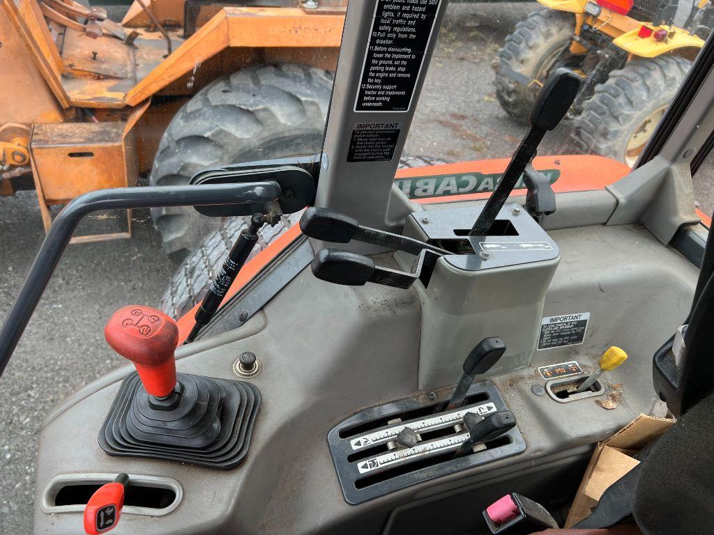 5019 Kubota M8200 Tractor
