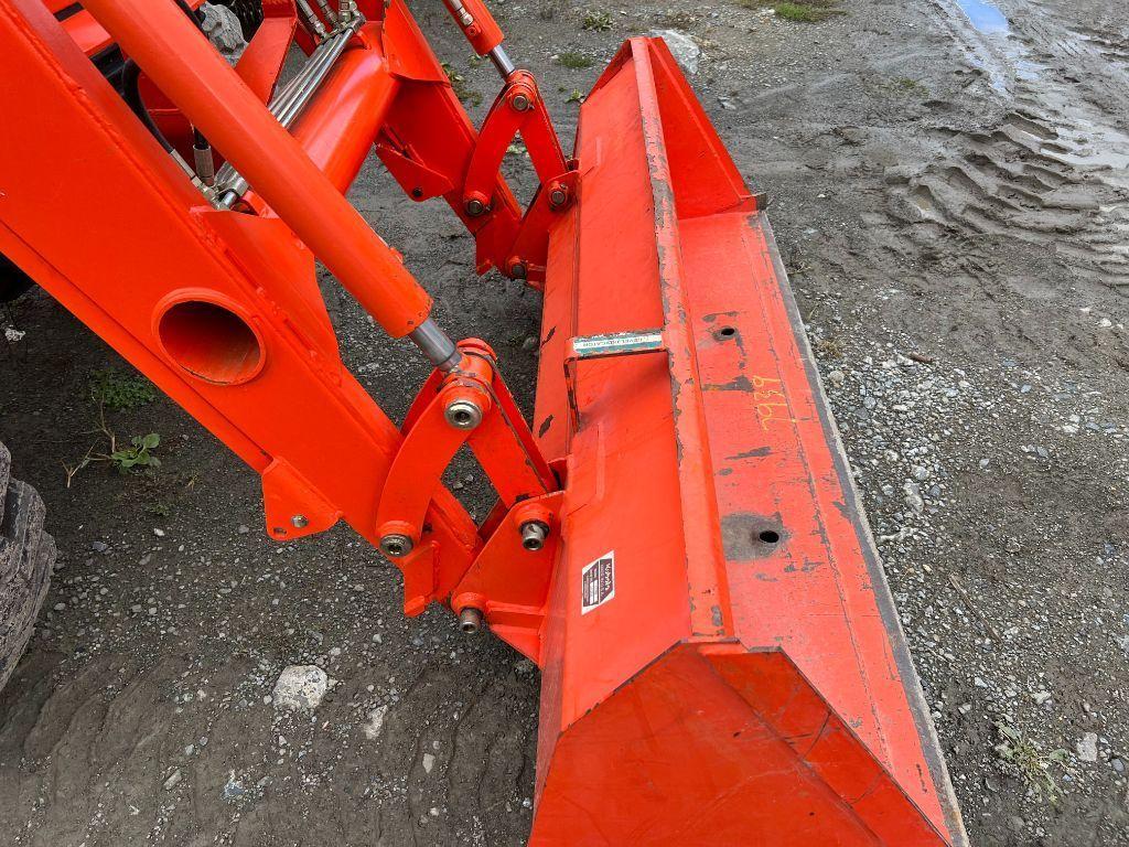 7939 Kubota MX5000 Tractor