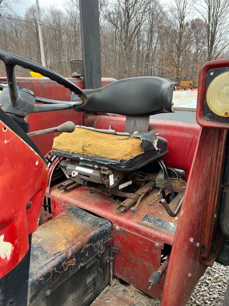 8145 CaseIH 885 Tractor