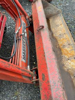 8146 Massey Ferguson 1045 Tractor