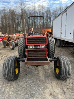 8161 CaseIH 385 Tractor