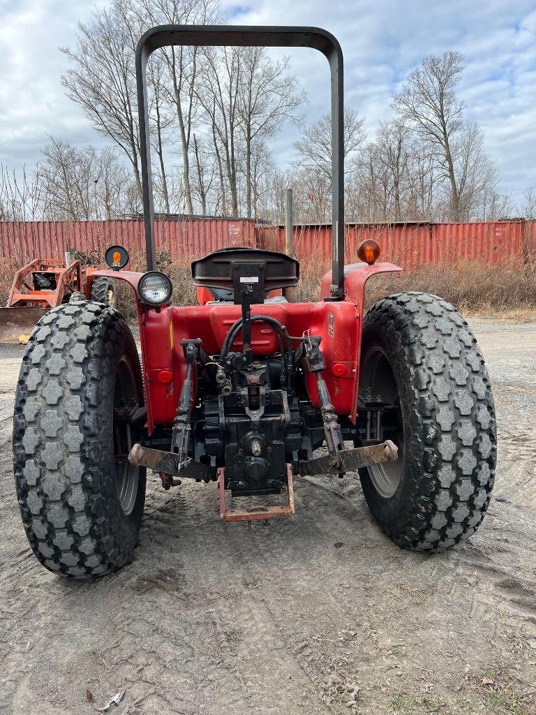 8161 CaseIH 385 Tractor
