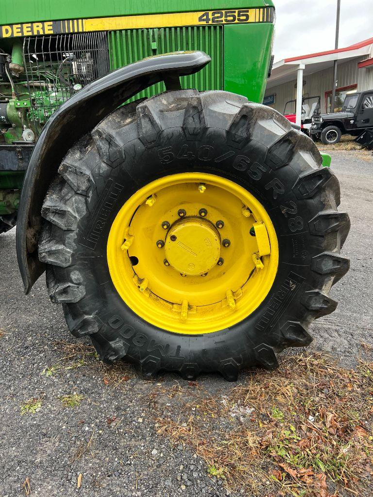 8190 John Deere 4255 Tractor