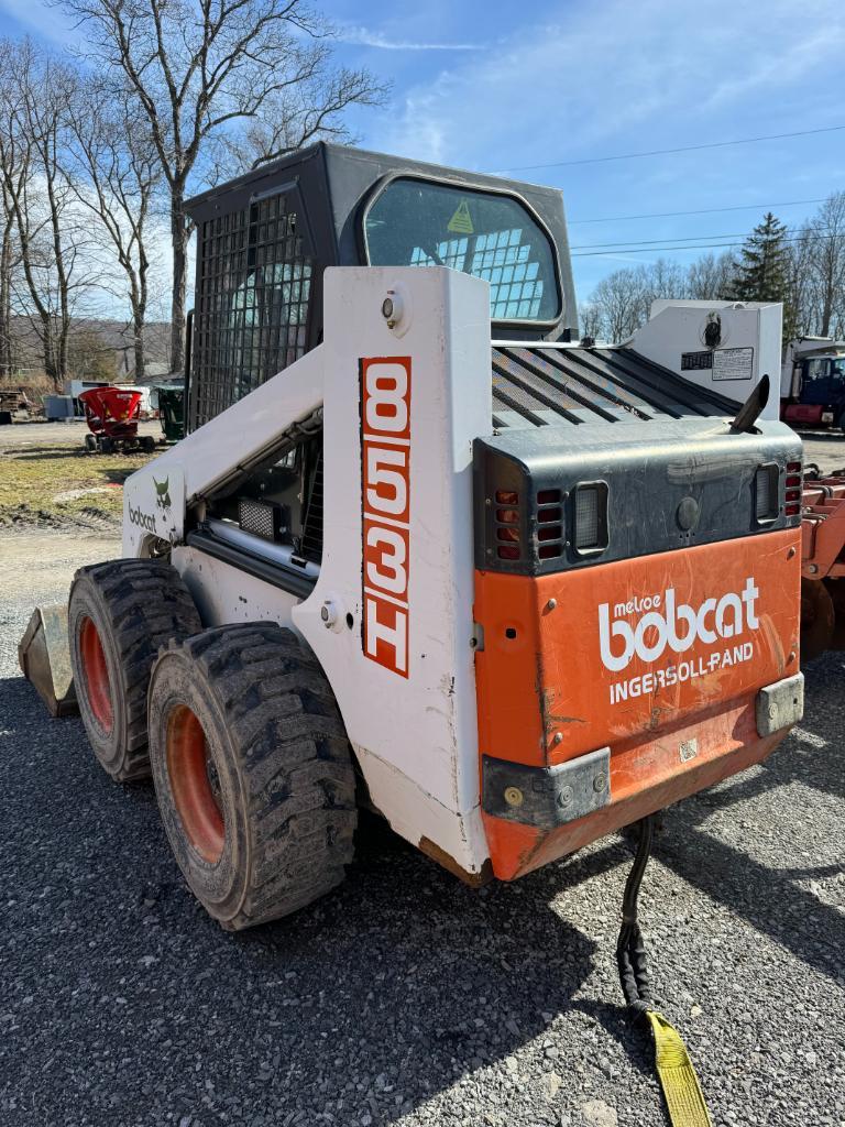 1805 Bobcat 853H Skid Steer