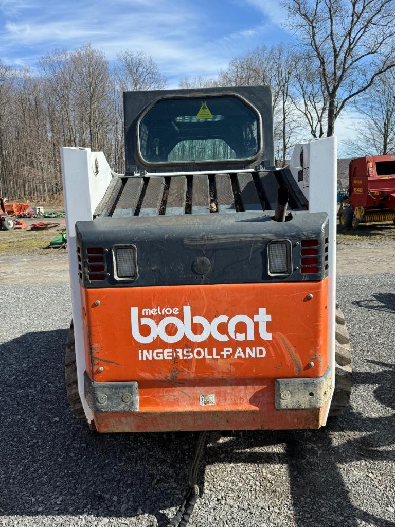 1805 Bobcat 853H Skid Steer