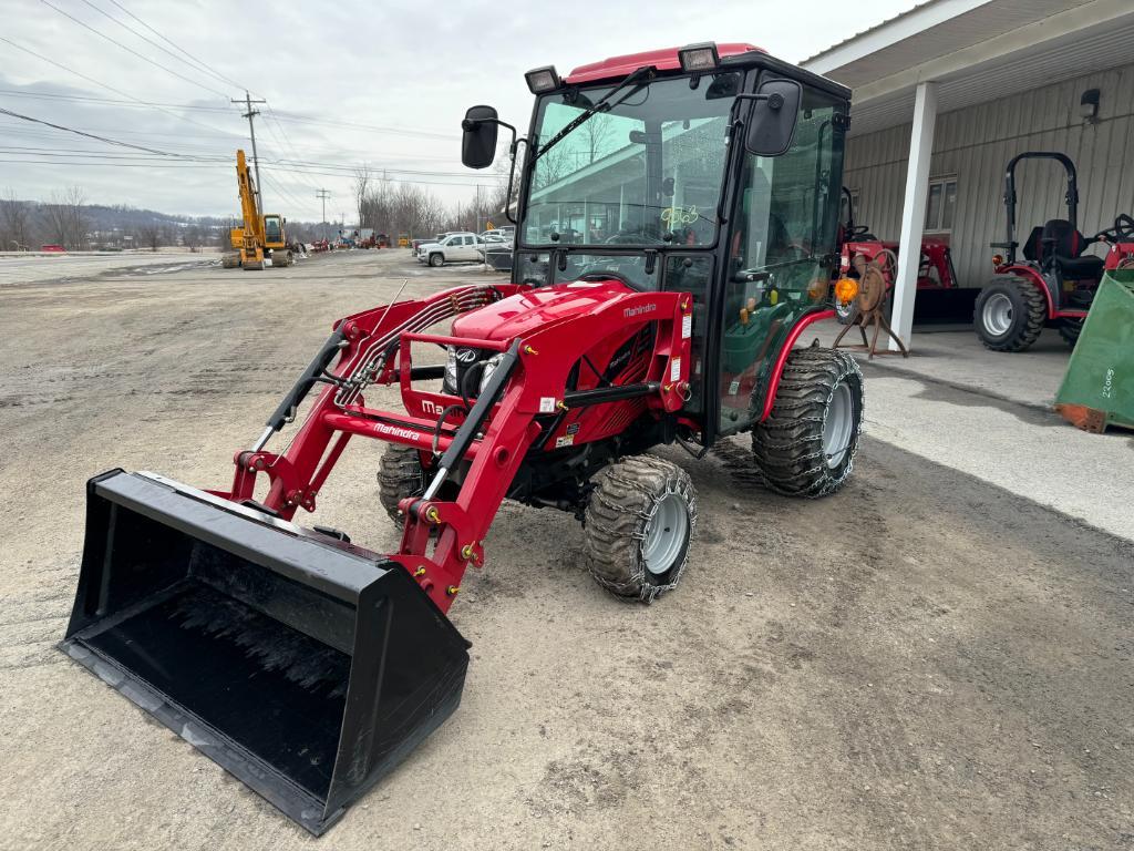 9563 Mahindra eMax 25L HST Tractor