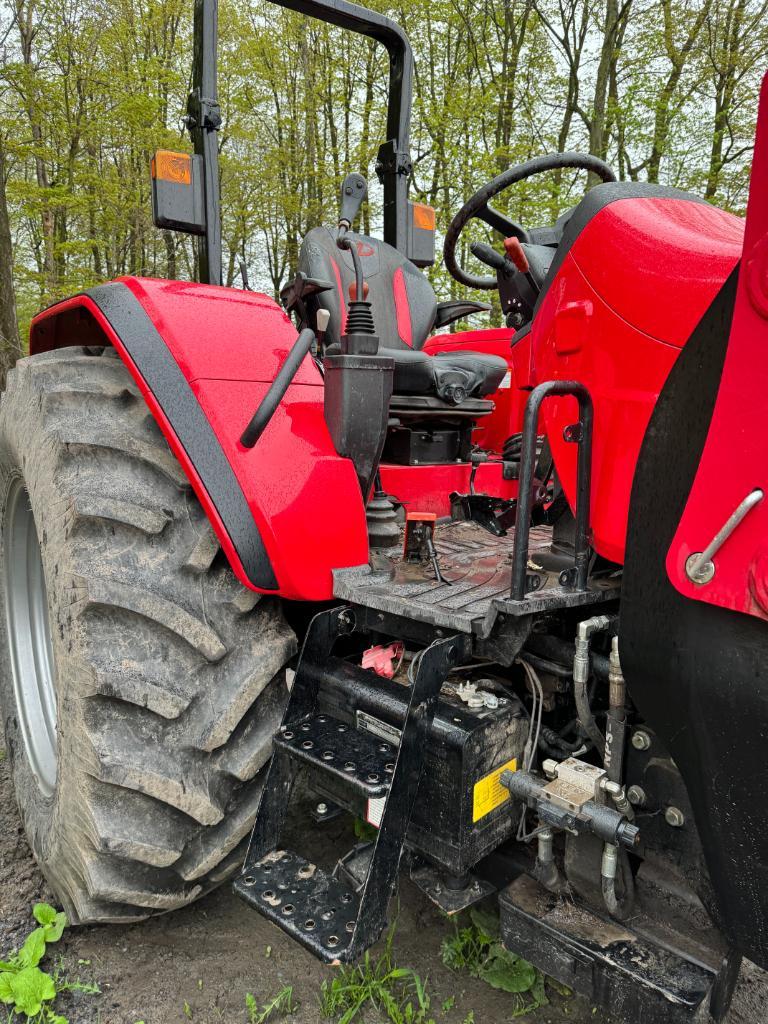 305 Mahindra 6065 Tractor