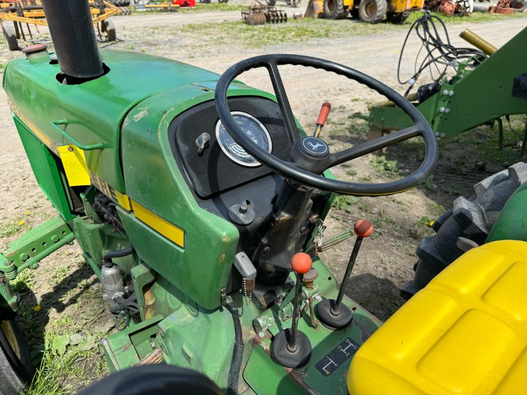 307 John Deere 2240 Tractor