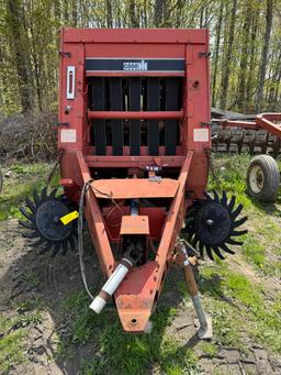 311 CaseIH 8420 Round Baler