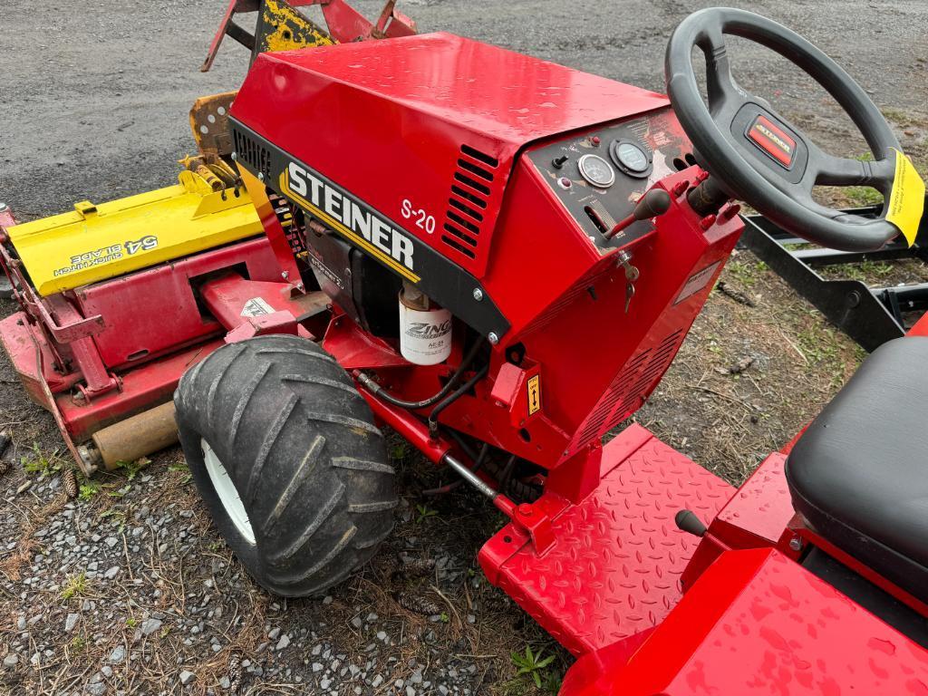 321 Steiner S-20 Tractor